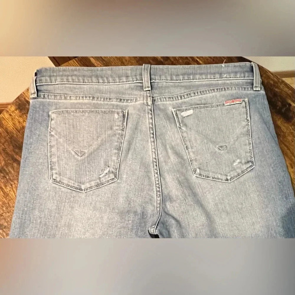 HUDSON | ladies Krista straight crop jeans with rolled cuff. Size: 32. - Picture 13 of 15